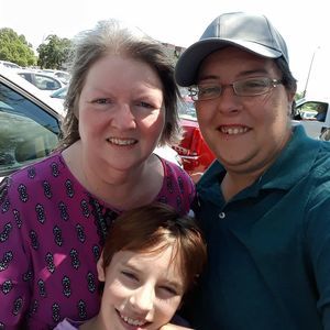 Meet your Posher, Stefanie